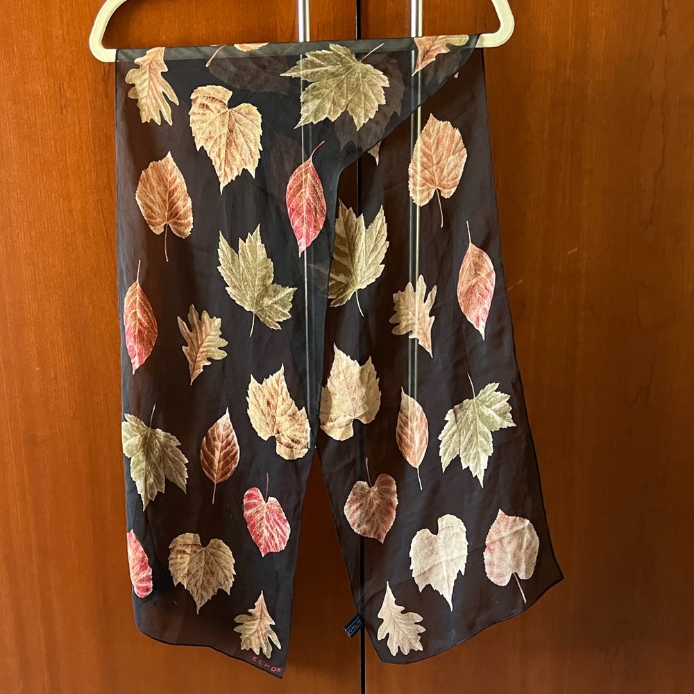 J. McLaughlin Black Leaf Print Scarf